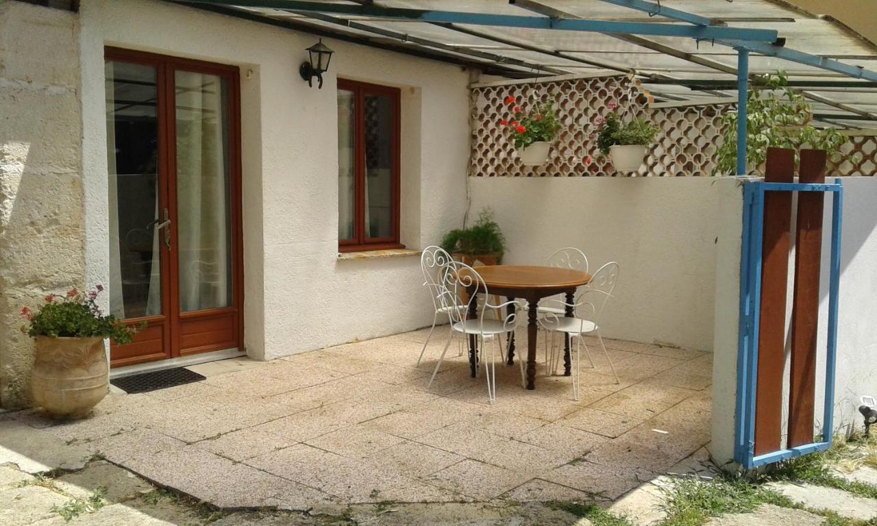 Appartement Les Tournesols à Lunel-Viel Extérieur photo