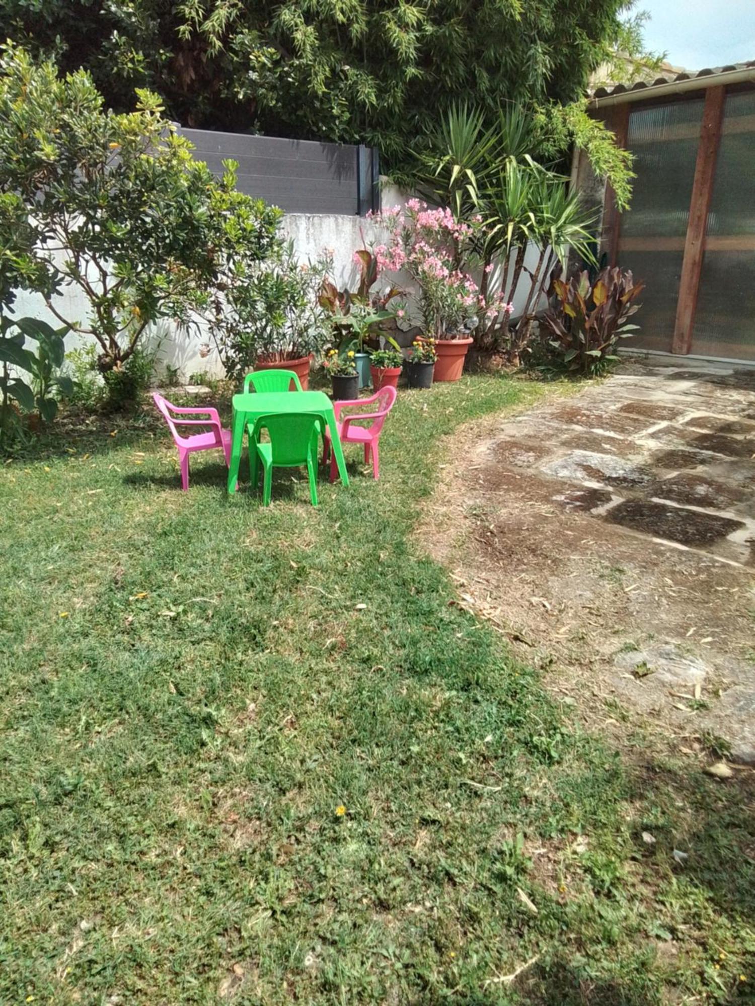 Appartement Les Tournesols à Lunel-Viel Extérieur photo